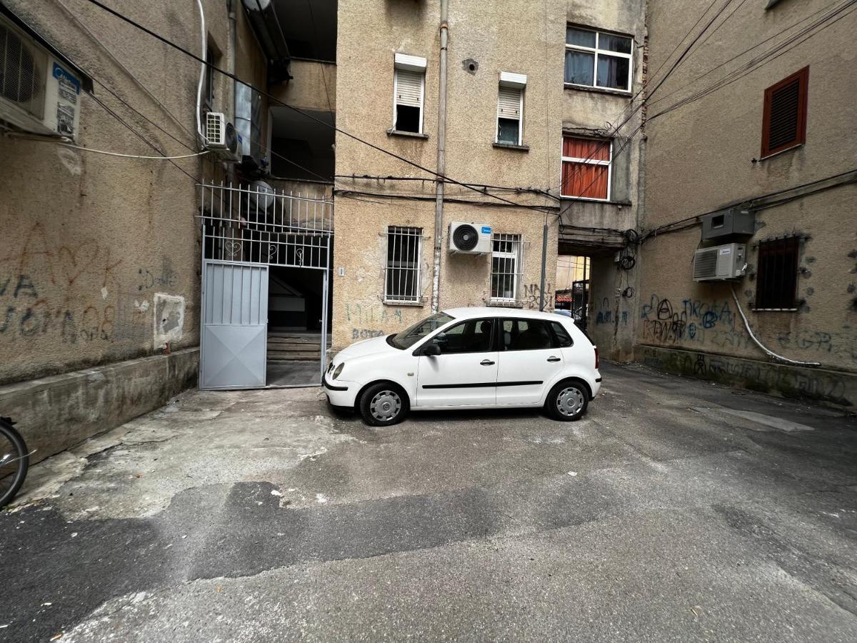 Boulevard Apartment Tirana Eksteriør billede